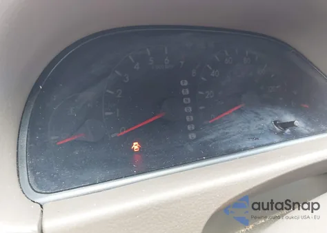 2005 Toyota Camry Le z USA, uszkodzony, nr VIN 4T1BE32K65U611236